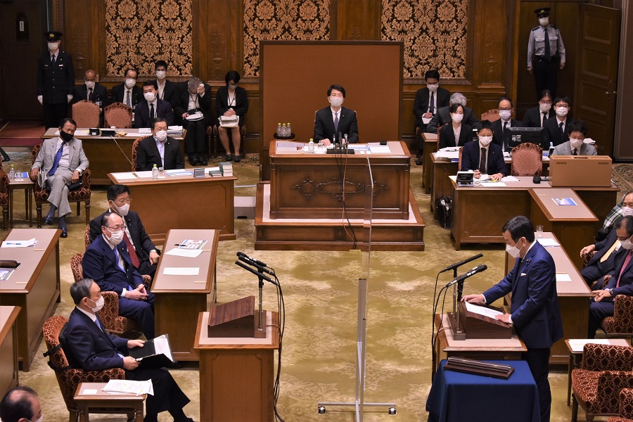 First joint meeting of the Committees of both Houses on Fundamental National Policies of the 204th Diet (Deliberation between party leaders): Click on the picture to display topic details.