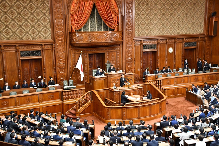 Speaker and Vice-Speaker elected: Click on the title or picture to display topic details.
