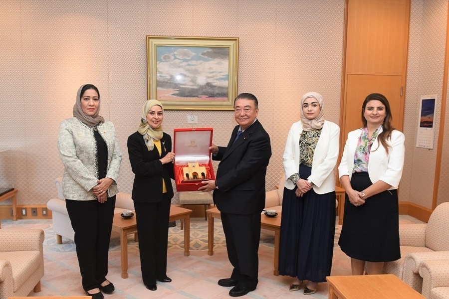 Speaker of the Bahraini Council of Representatives visits Speaker Oshima: Click on the title or picture to display topic details.