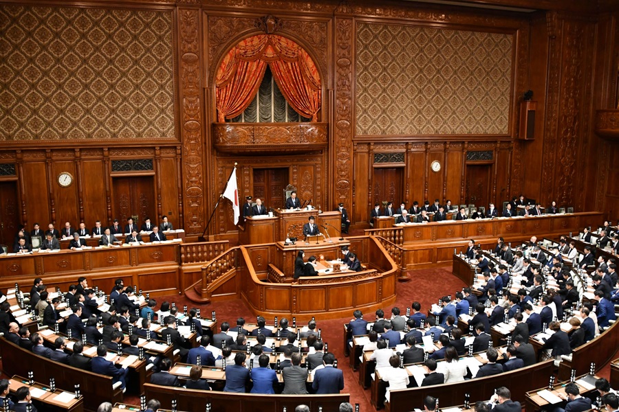 Questions to Ministers (Day 2) — The 217th Ordinary Session of the Diet —:Click on the picture to enlarge it.