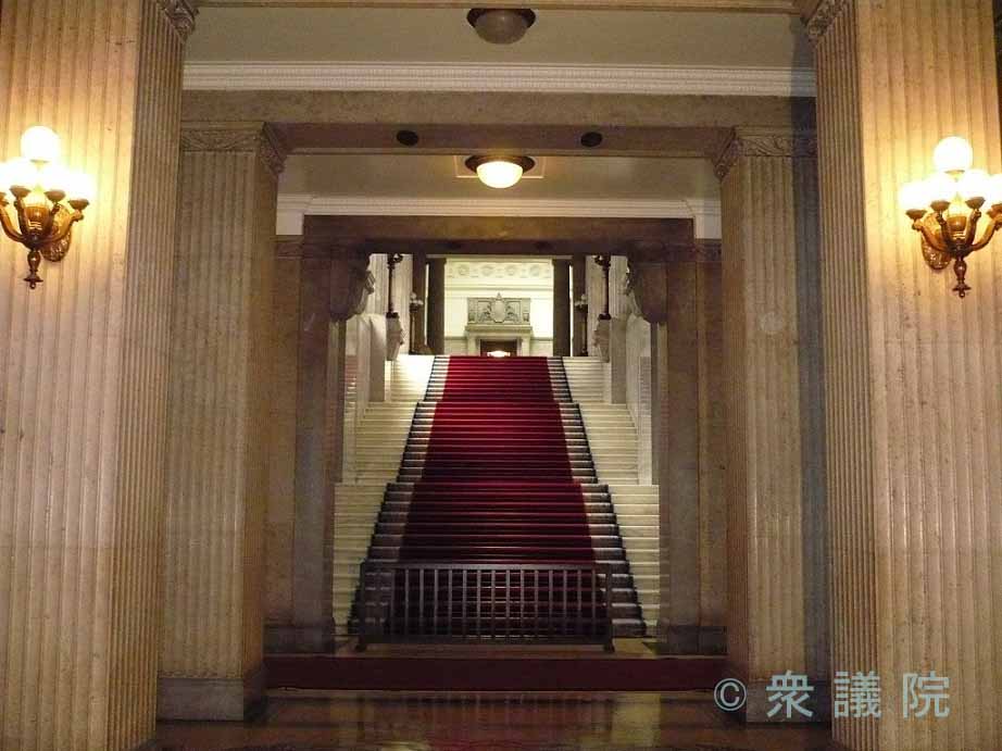 Central staircase:Click on the picture to enlarge it.