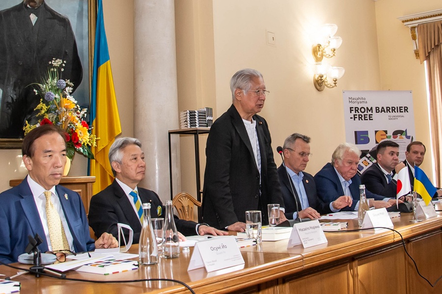 �X�O�c�@�c���̃E�N���C�i�e�P�K��P�P�@�N���b�N����Ɗg��ʐ^���������������܂�