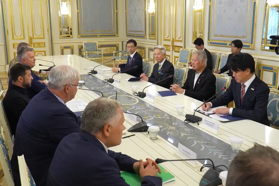 �X�O�c�@�c���̃E�N���C�i�e�P�K��U�@�N���b�N����Ɗg��ʐ^���������������܂�