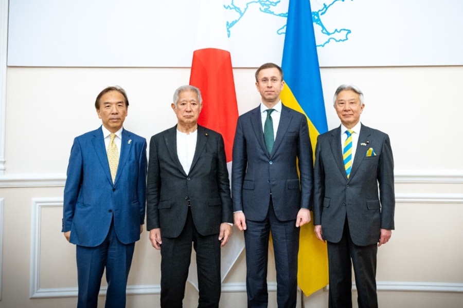 �X�O�c�@�c���̃E�N���C�i�e�P�K��V�@�N���b�N����Ɗg��ʐ^���������������܂�