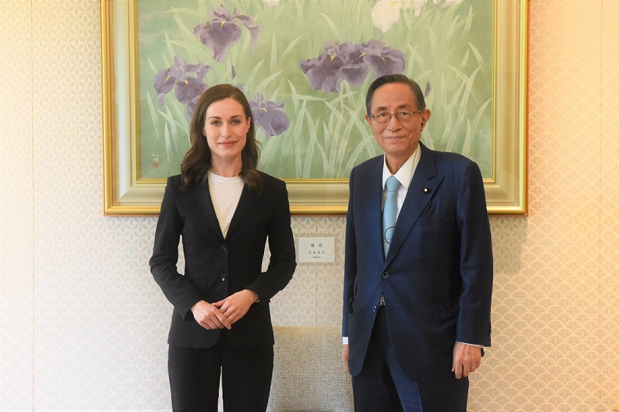 Prime Minister of Finland visits Speaker Hosoda:Click on the picture to enlarge it.
