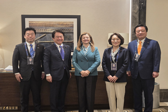 ��152��h�o�t�i�񍑋c����j��c�̎ʐ^�V�@�N���b�N����Ɗg��ʐ^���������������܂�