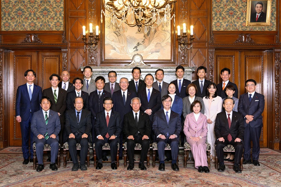 �m�[�x���܎�܎҂ɑ΂���\�j�s���@�N���b�N����ƃg�s�b�N�X�y�[�W�ֈړ����܂�